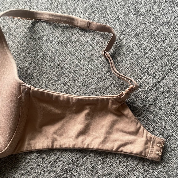 Body by Victoria Full Coverage Perfect Shape Bra - Picture 4 of 9